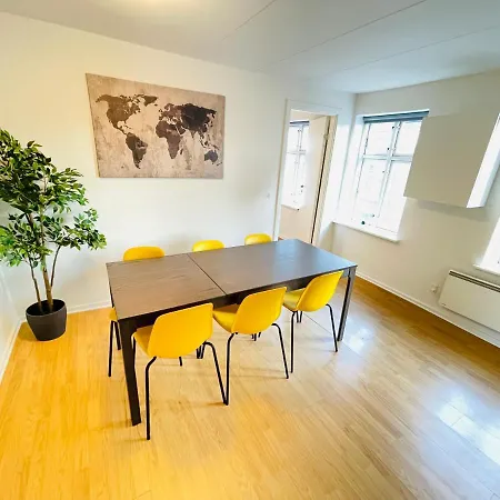 Aday - Reberbansgade *